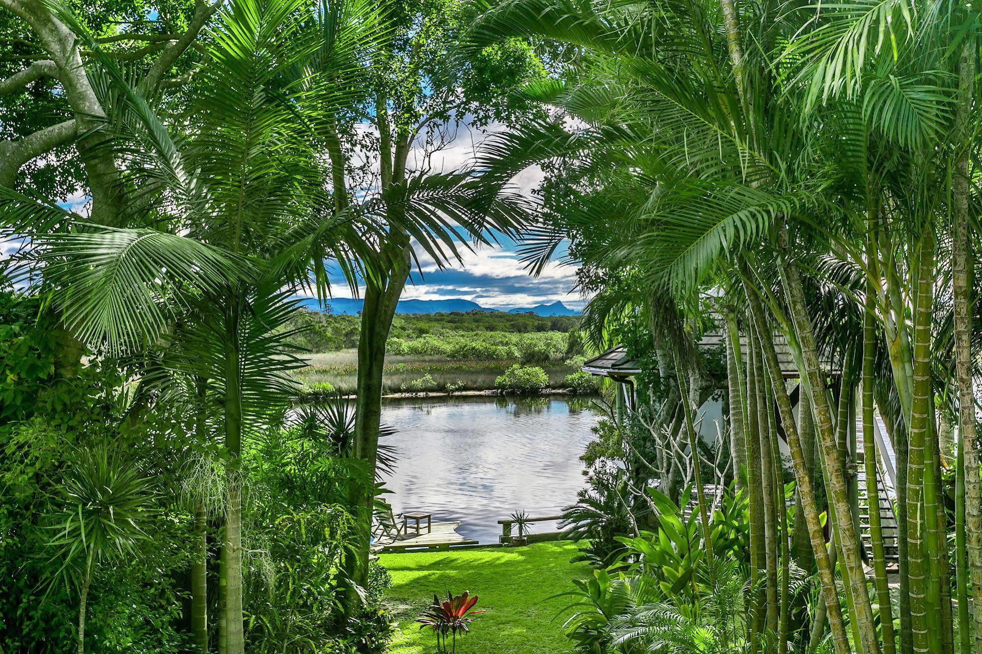 A Beach House At Byron Byron Bay Exterior photo